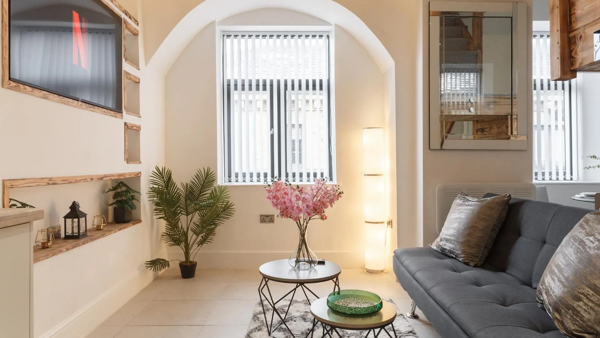 Bradford Luxury Central Apartment
