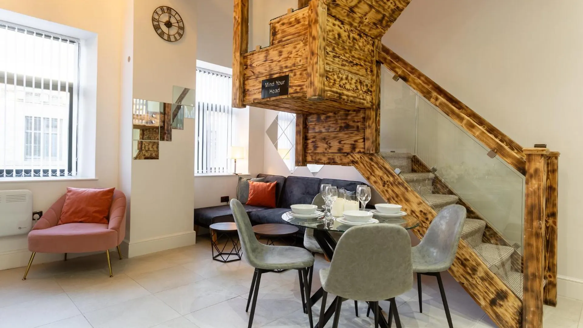 Bradford Luxury Central Apartment 0*, Bradford (West Yorkshire)